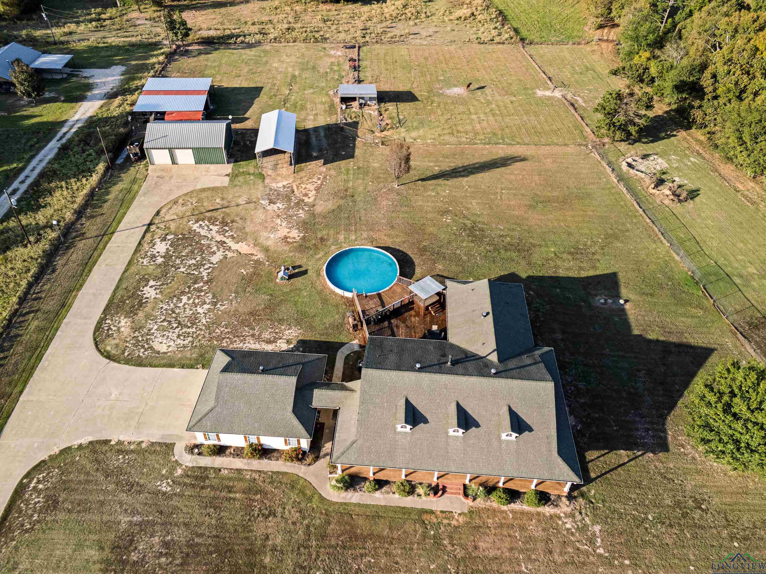 2450 Silk Tree Rd, Gilmer, Texas image 38