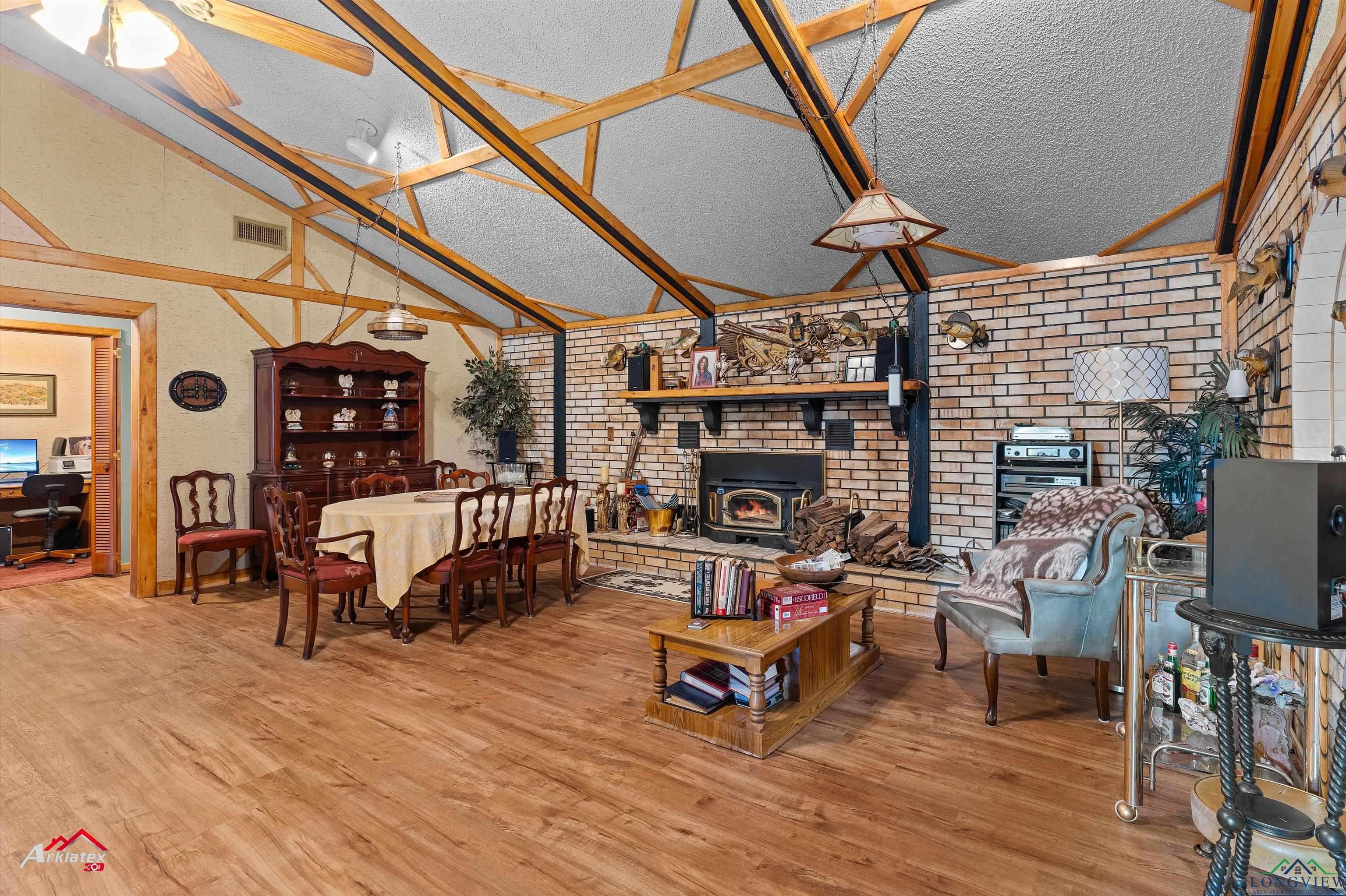 453 Wiggins Road, Karnack, Texas image 14