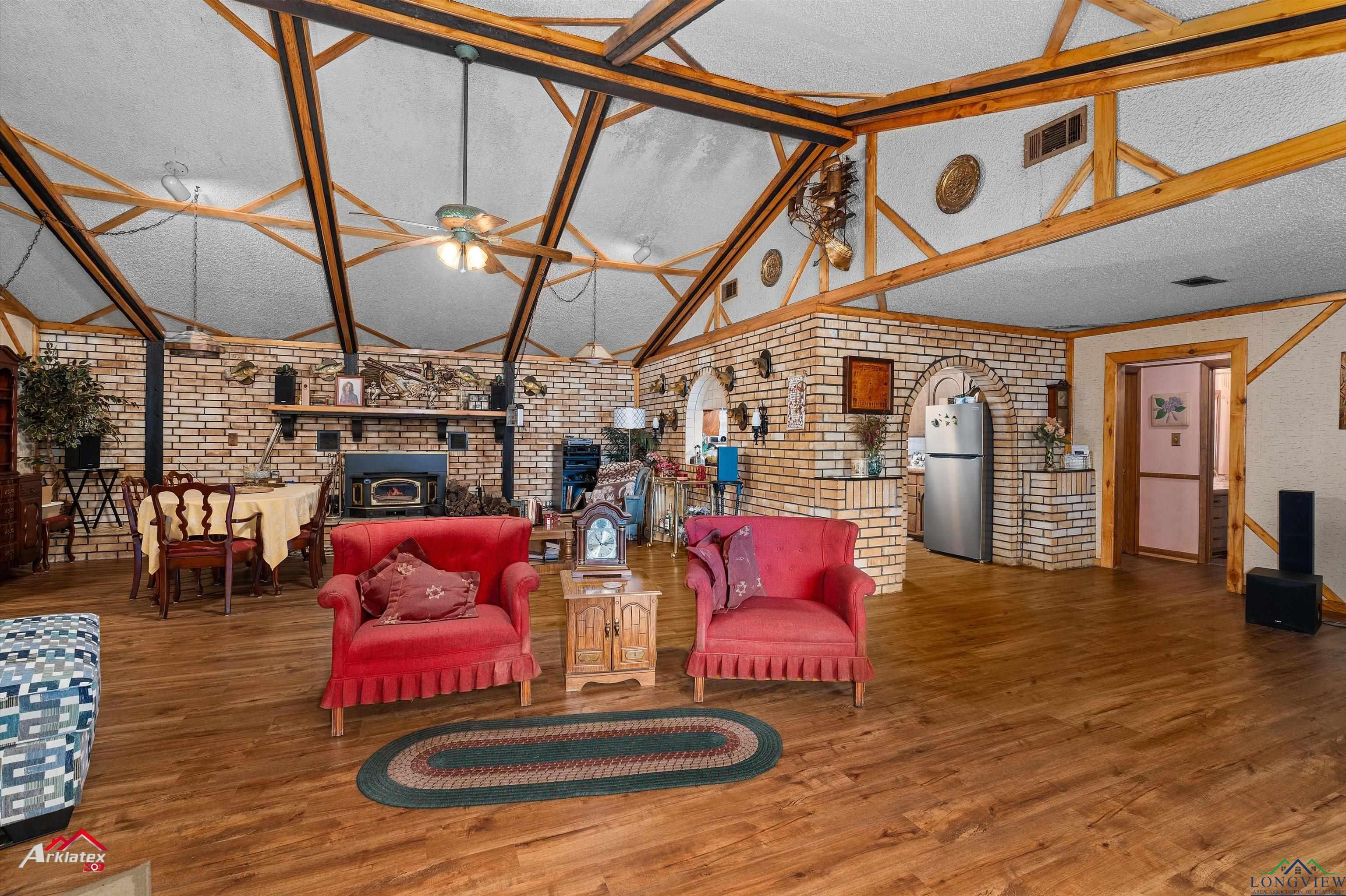 453 Wiggins Road, Karnack, Texas image 13