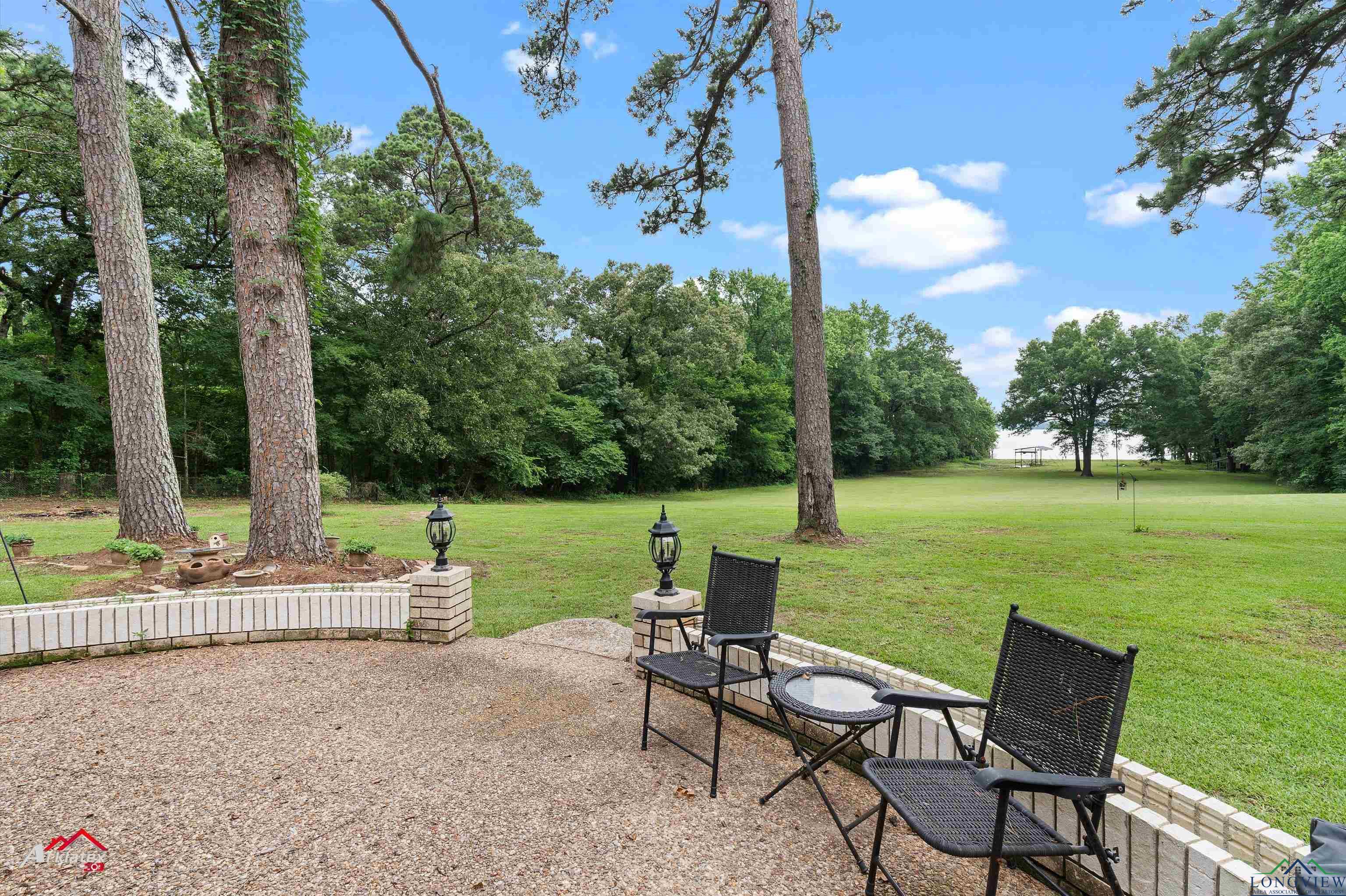 453 Wiggins Road, Karnack, Texas image 10