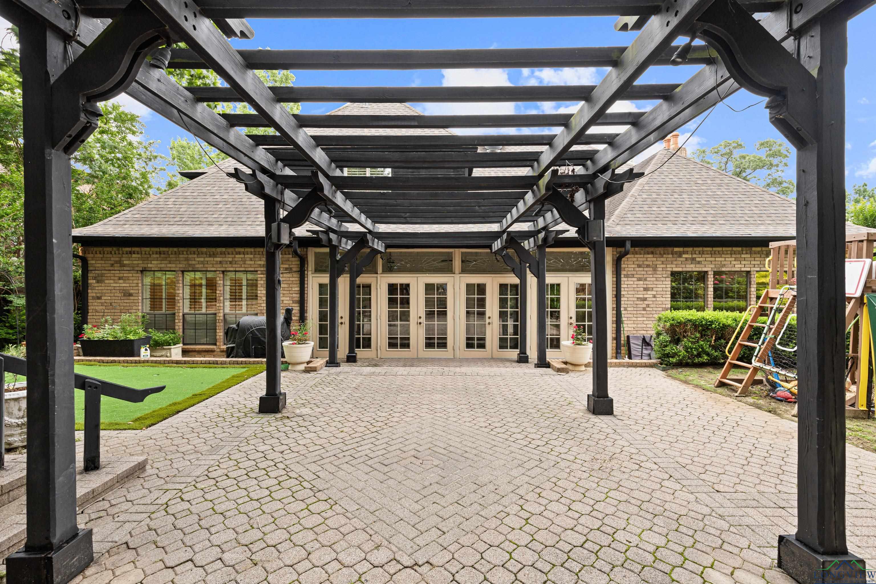 6307 Shady Oaks Drive, Tyler, Texas image 4