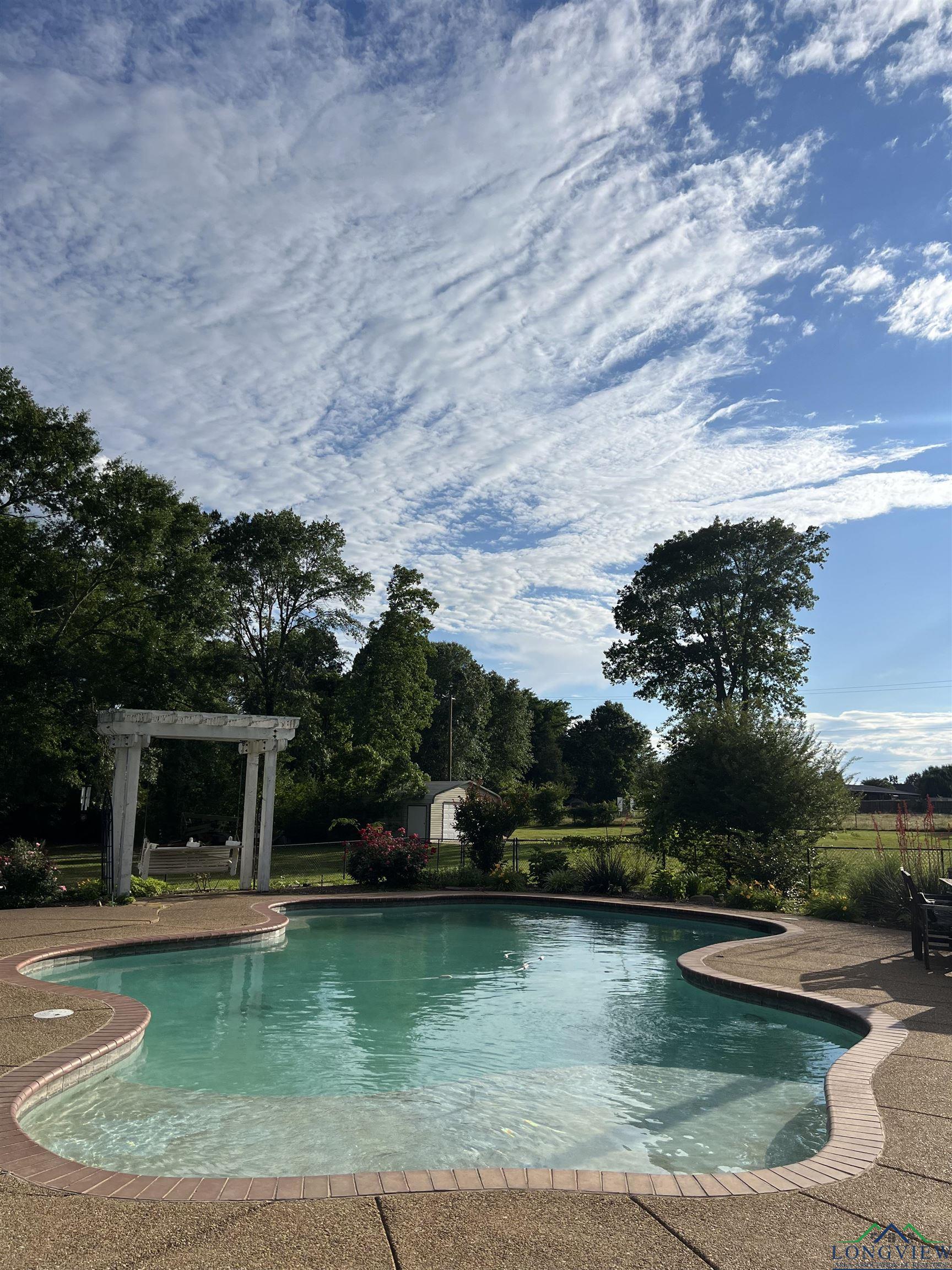 1059 Mackey Road, Gilmer, Texas image 19