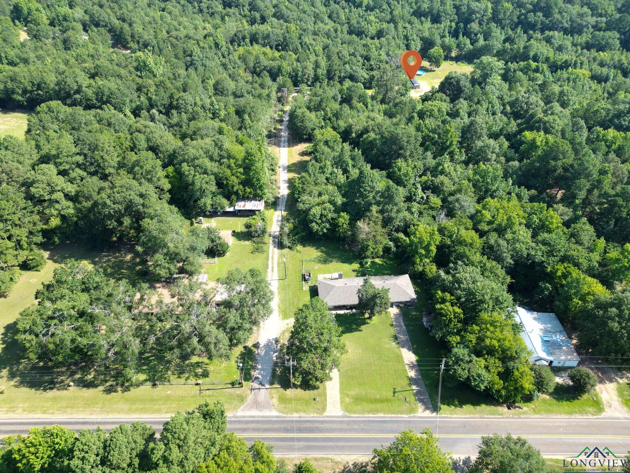 1203 Vesta Ave, Gladewater, Texas image 10