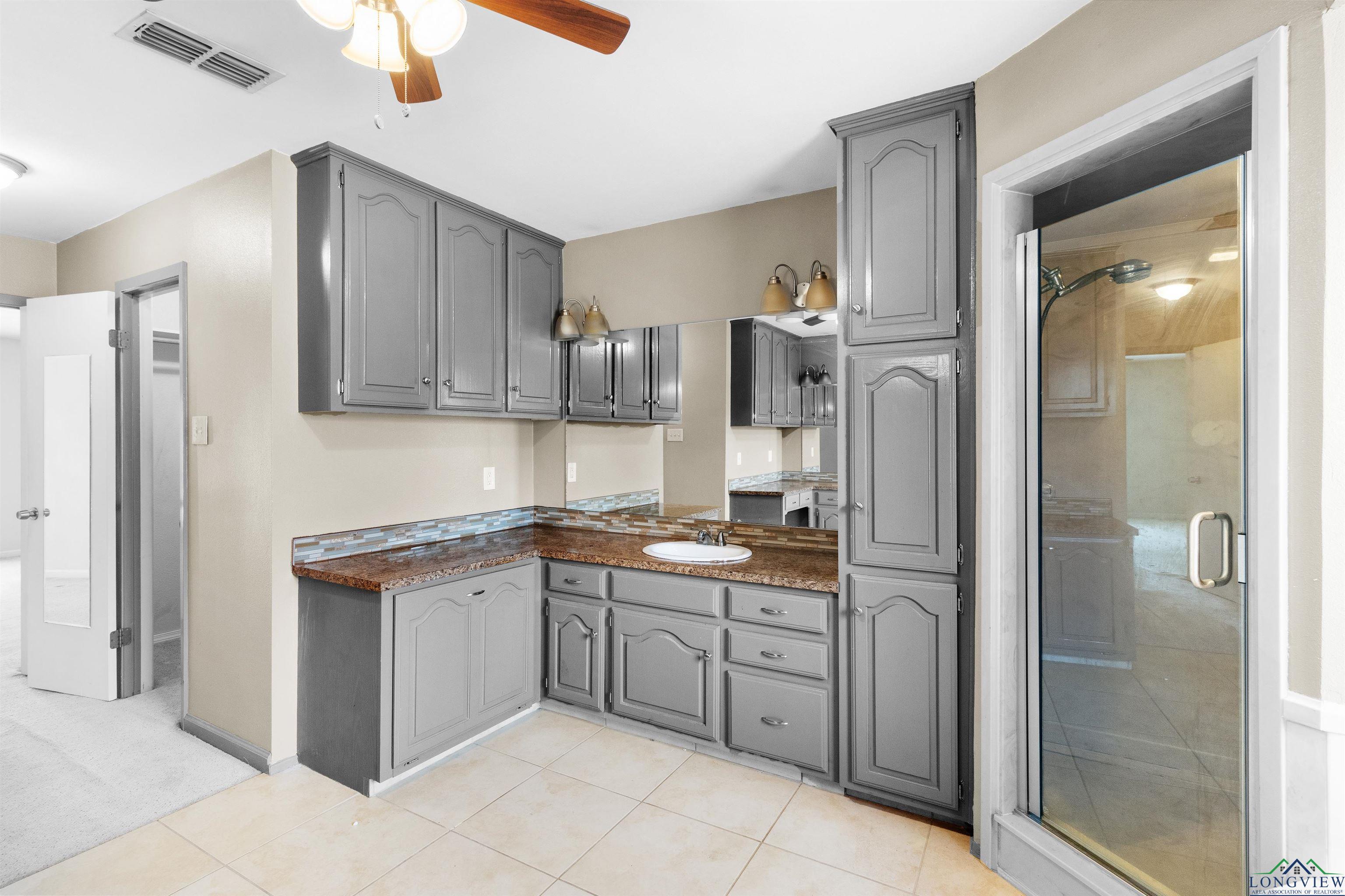 448 Hillcrest Dr, Kilgore, Texas image 17