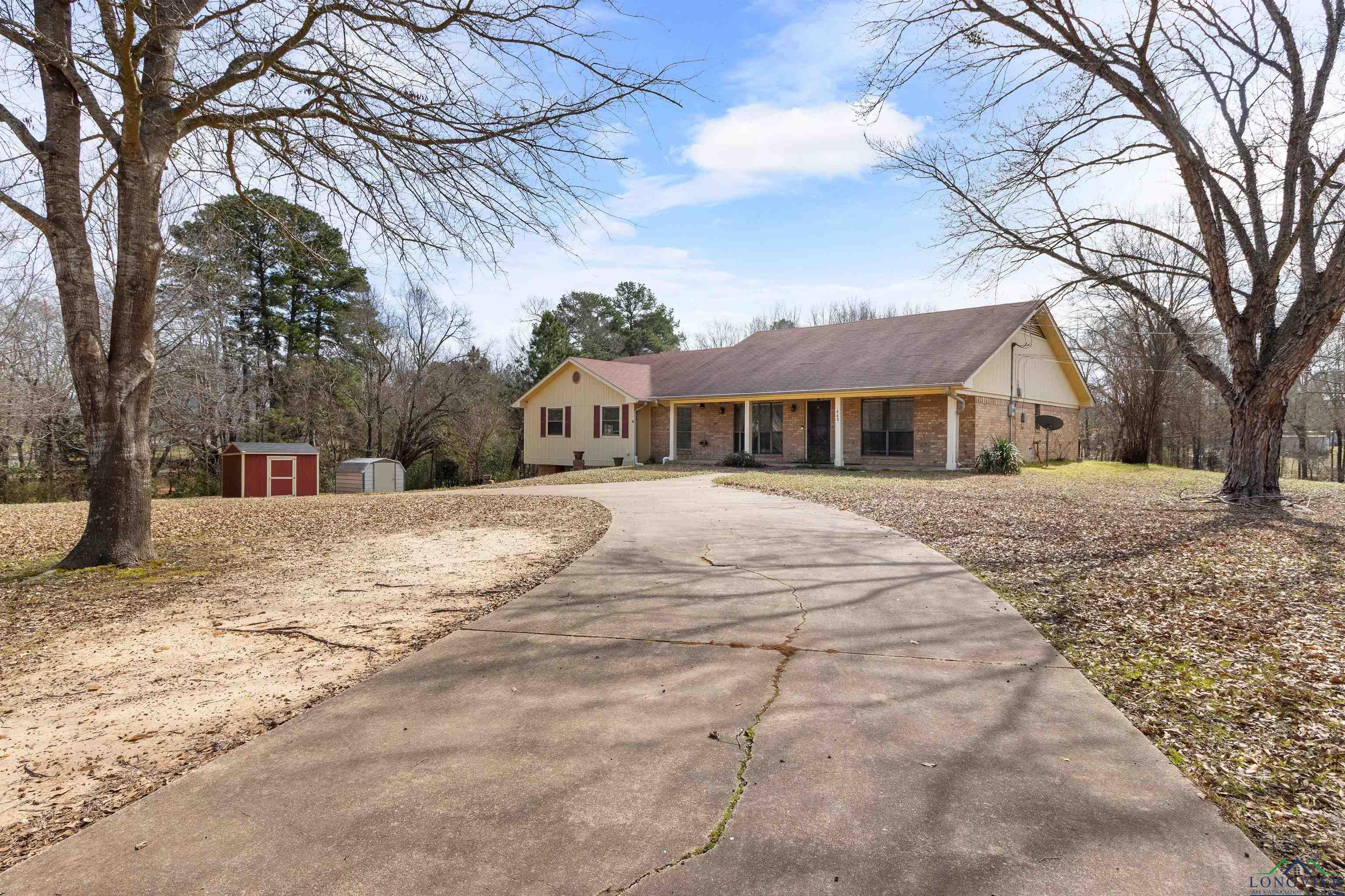 448 Hillcrest Dr, Kilgore, Texas image 3