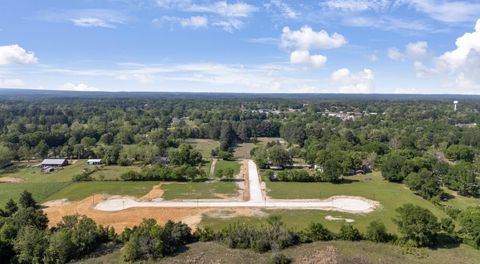 Homes For Sale - 109 W Teal Drive<br/> Troup, TX 75789