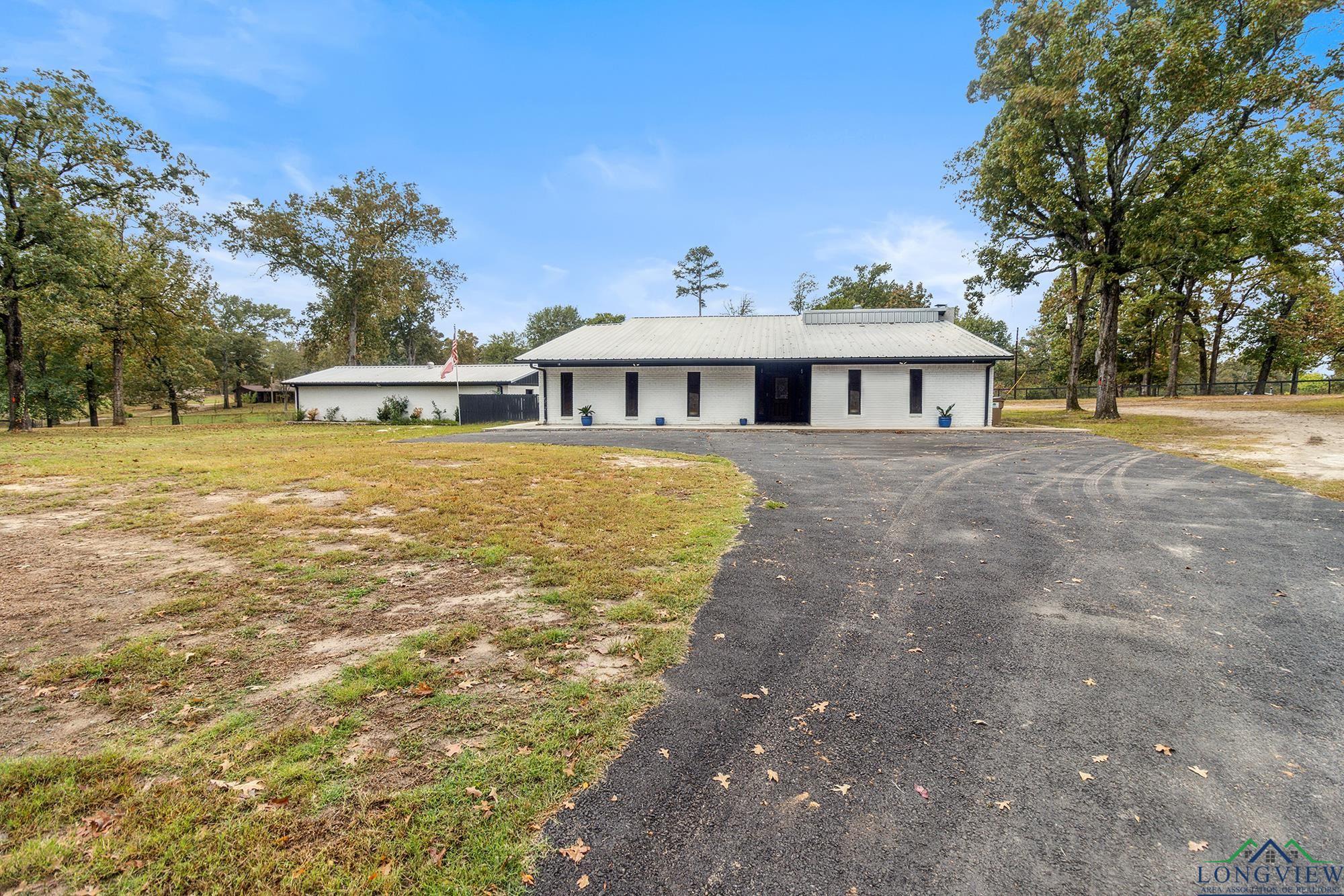 6922 Green Hills Rd, Gilmer, Texas image 40