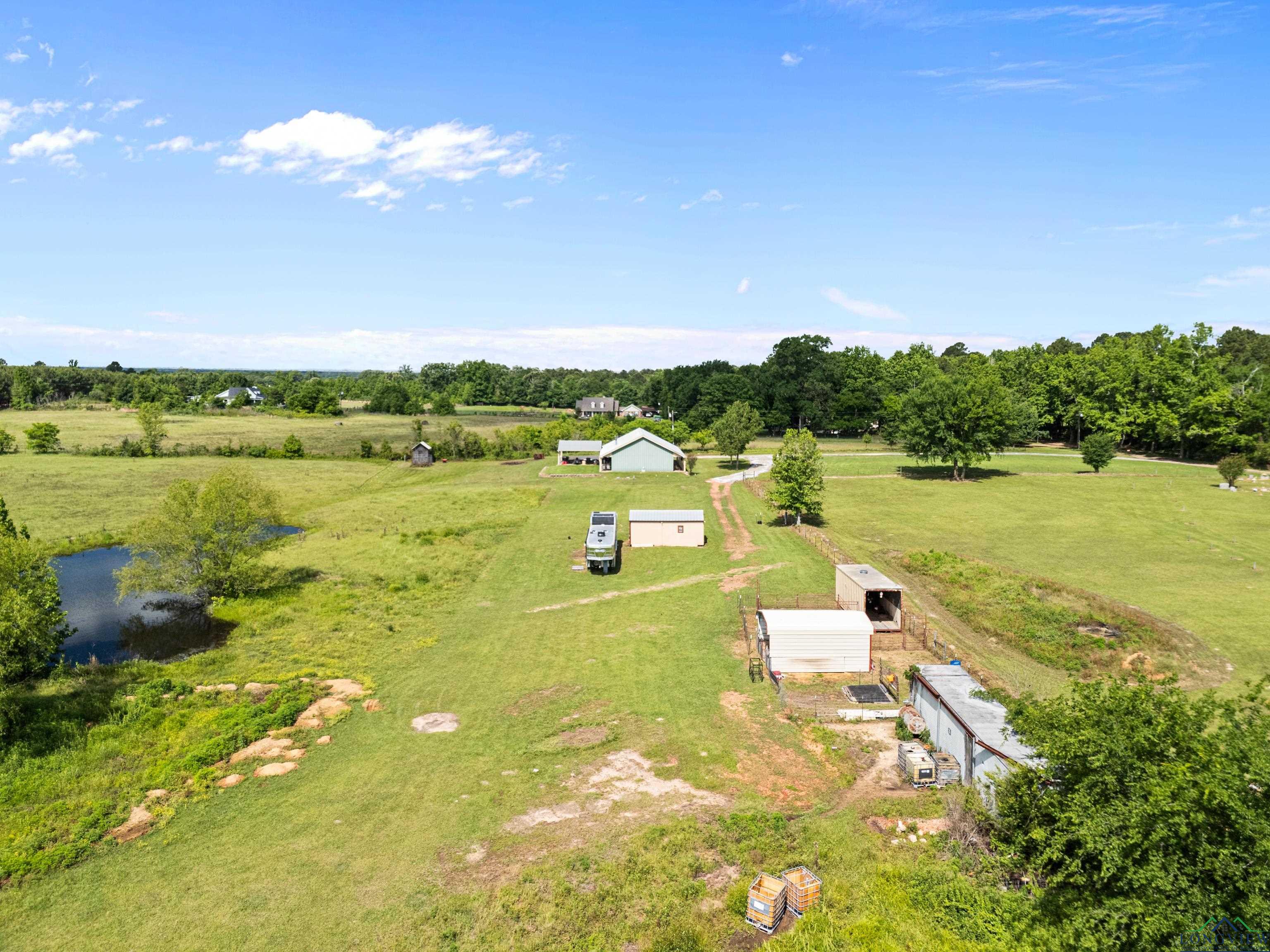 8550 New Hope Rd, Gilmer, Texas image 8