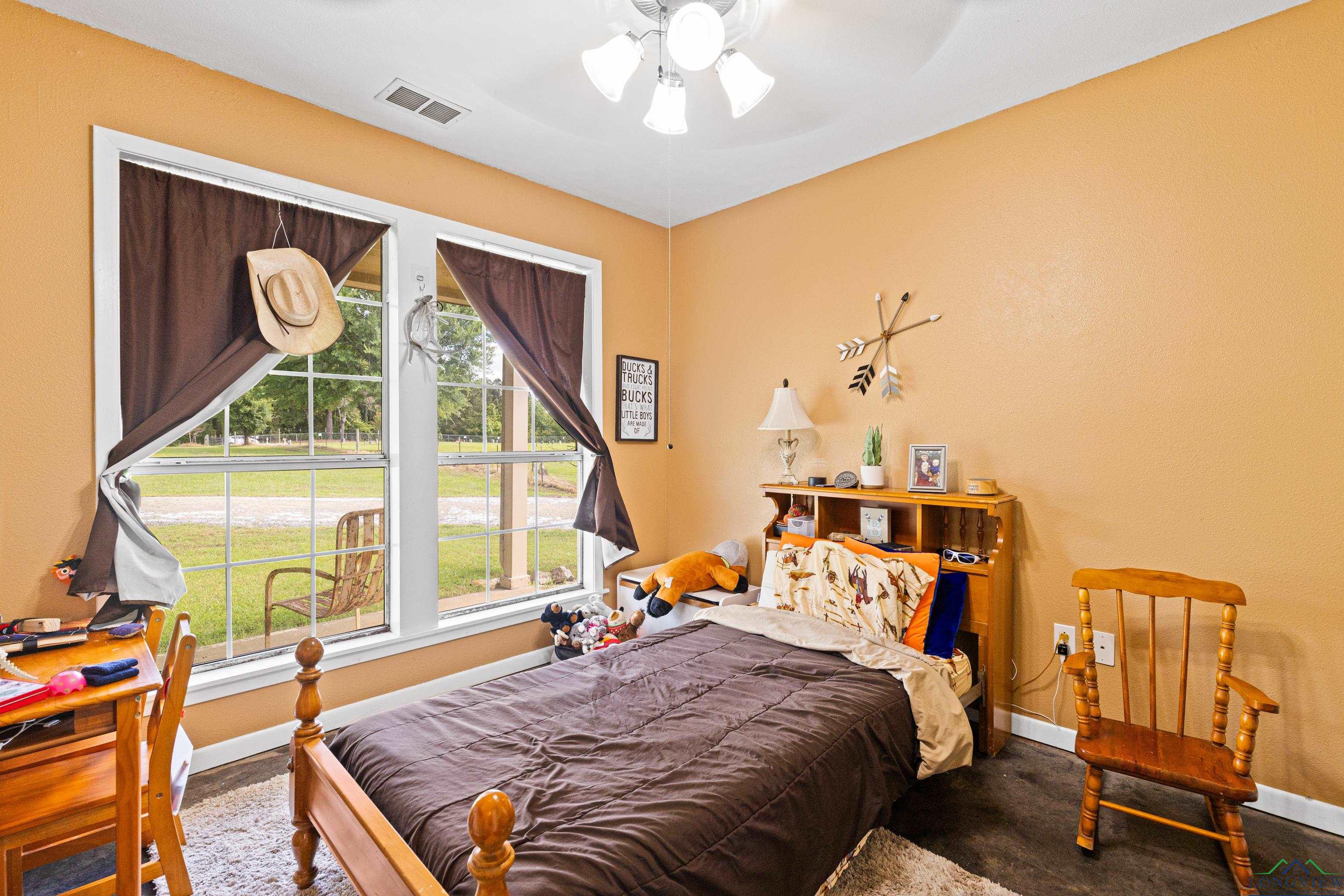 8550 New Hope Rd, Gilmer, Texas image 37