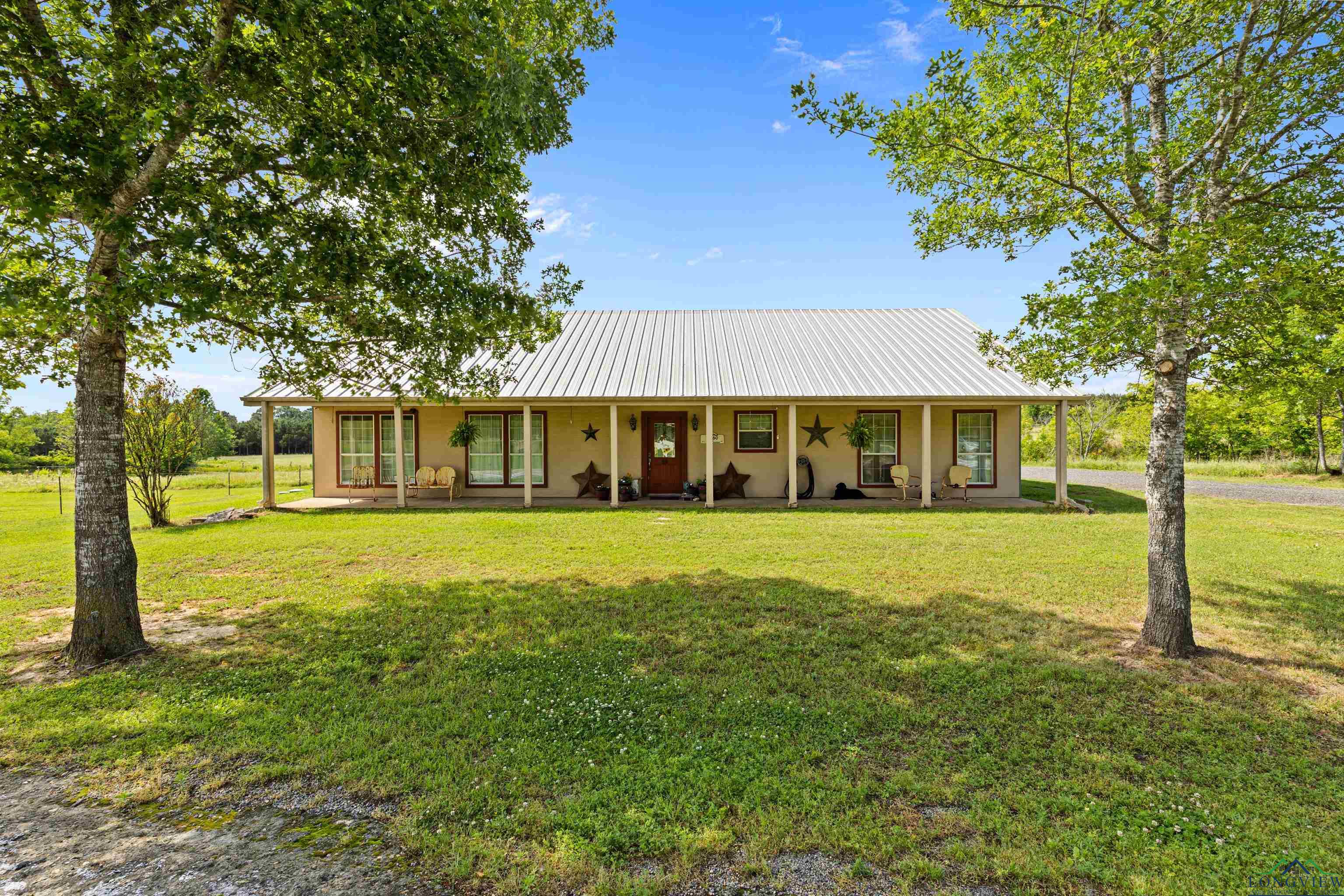 8550 New Hope Rd, Gilmer, Texas image 1