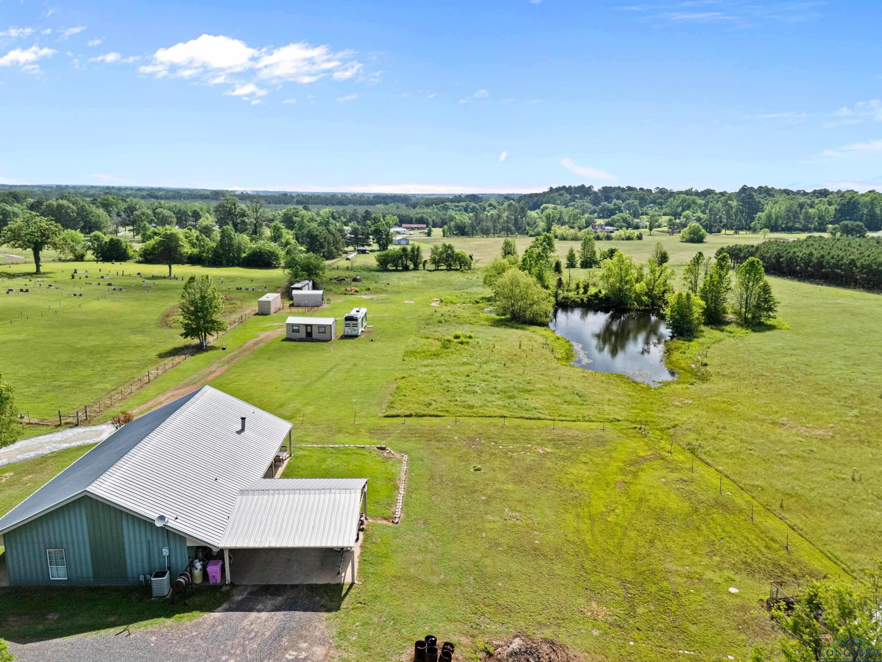 8550 New Hope Rd, Gilmer, Texas image 10