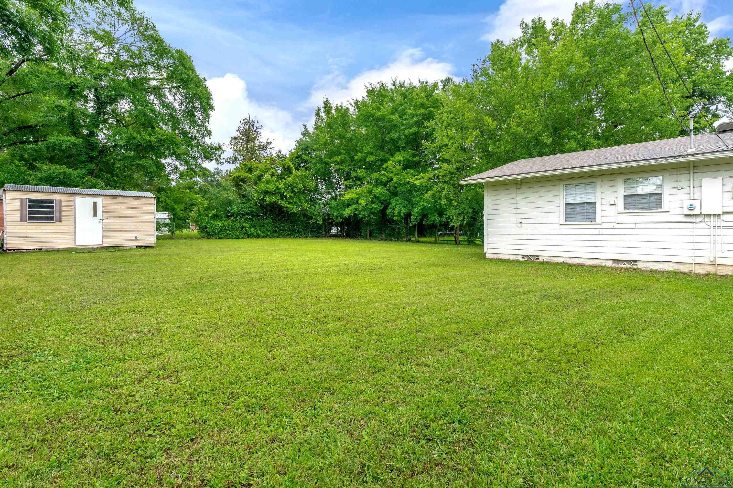 2310 Clay St, Kilgore, Texas image 37