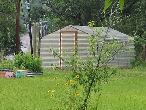 Mobile Home For Sale - 10726 Old Longview<br/> Smith County, Tyler, TX 75708