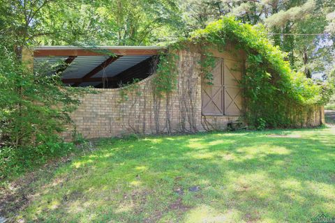 A home in White Oak