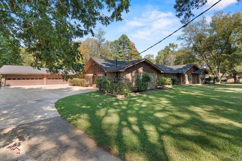 A home in Carthage