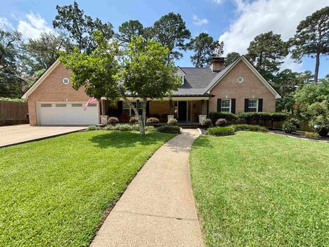 Homes For Sale - 3 Lindsey Ln<br/> Gregg County, Longview, TX 75601