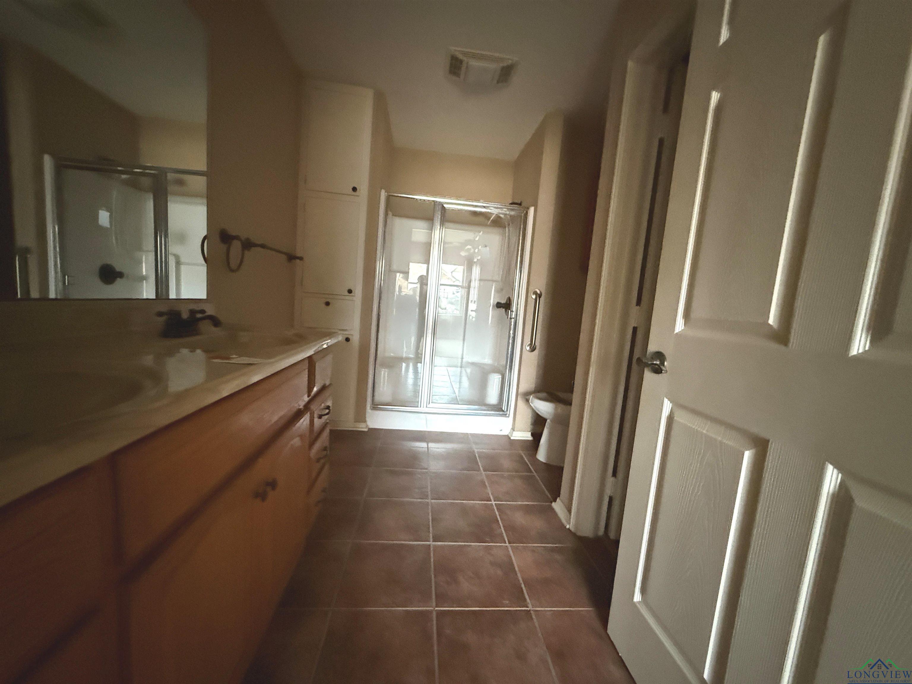 1802 Limestone Place, Longview, Texas image 11