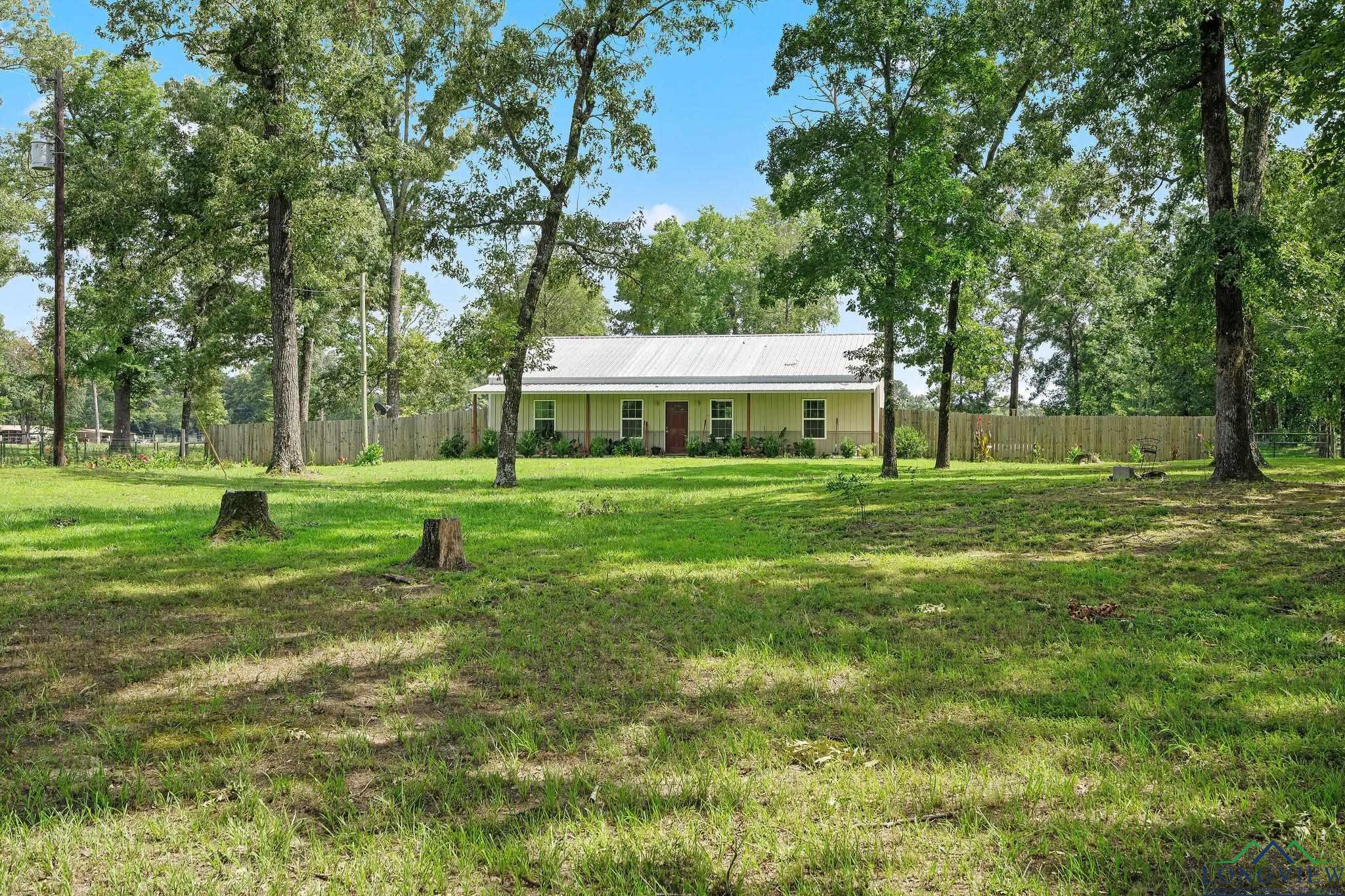 657 County Road 4103, New Boston, Texas image 2