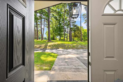 A home in Longview