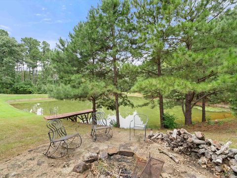 A home in Gilmer