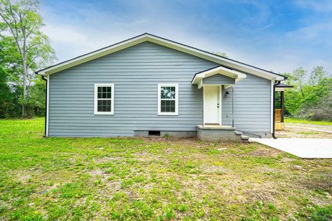 A home in Gladewater