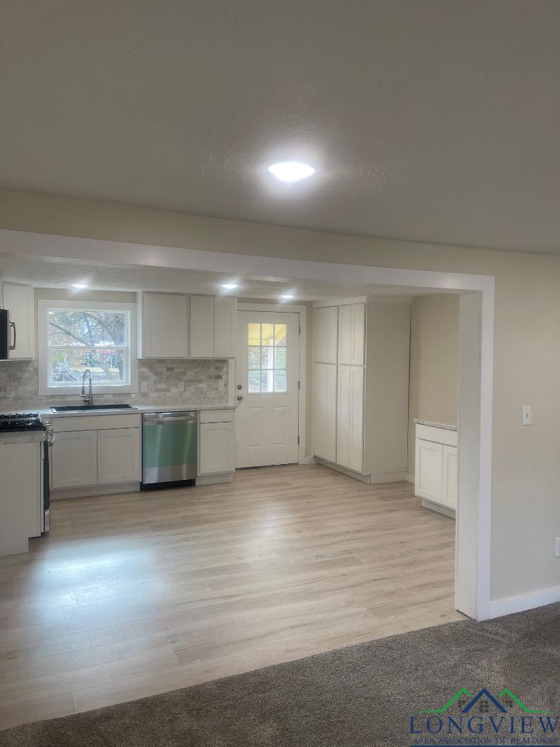 338 E Peters St #144, De Kalb, Ohio image 12
