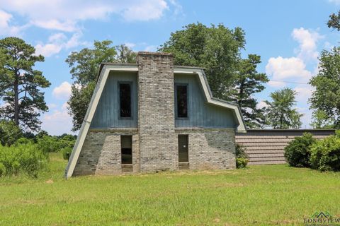 A home in Kilgore