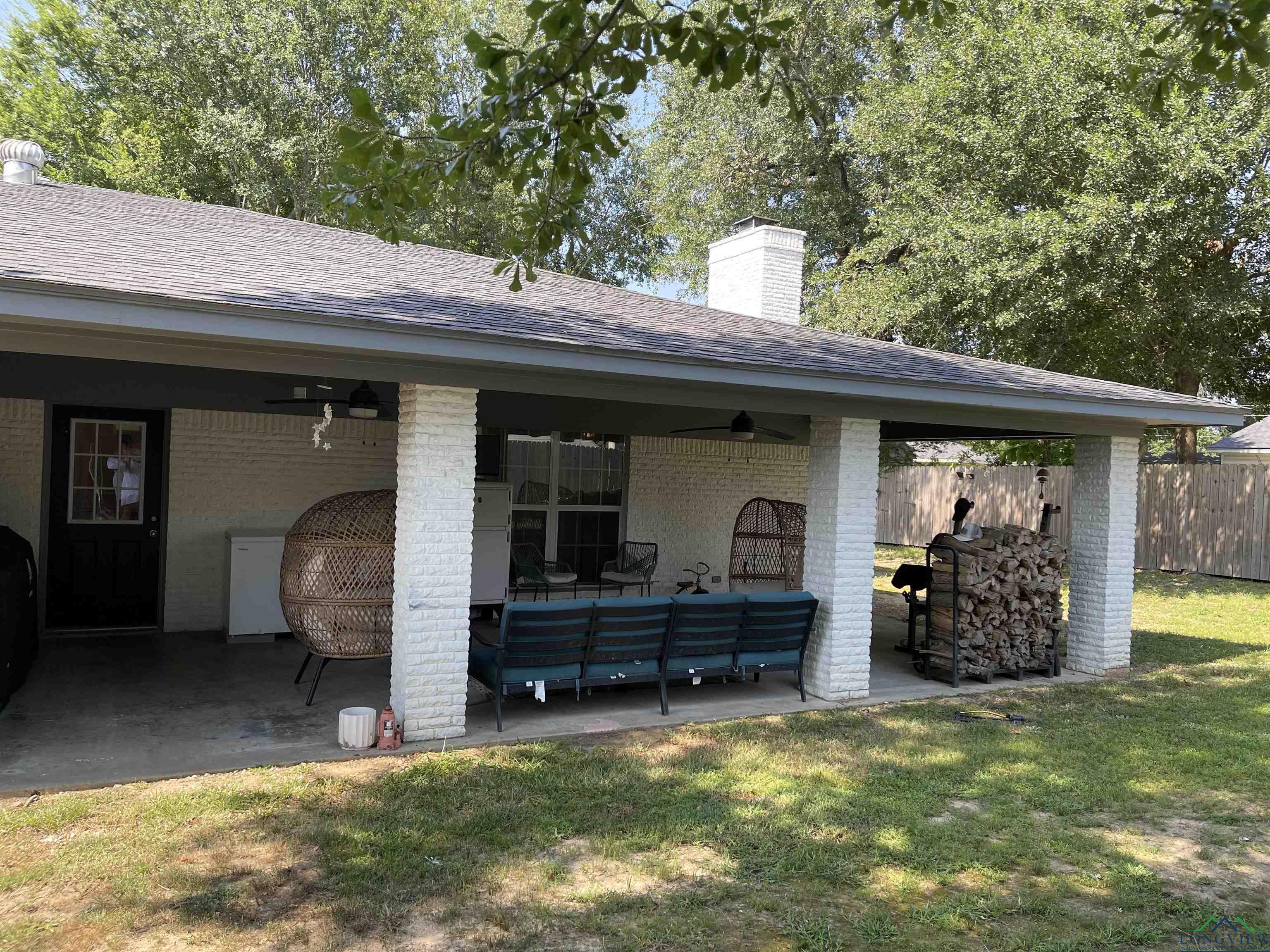 208 Courtland Circle, Carthage, Texas image 30