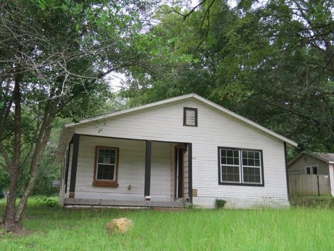 Homes For Sale - 608 S Montgomery St<br/> Gilmer, TX 75644