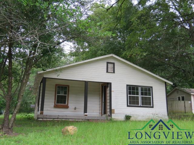 608 S Montgomery St, Gilmer, Texas image 1