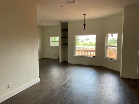 Homes For Sale - 814 PREMIER Rd<br/> Gregg County, Longview, TX 75604