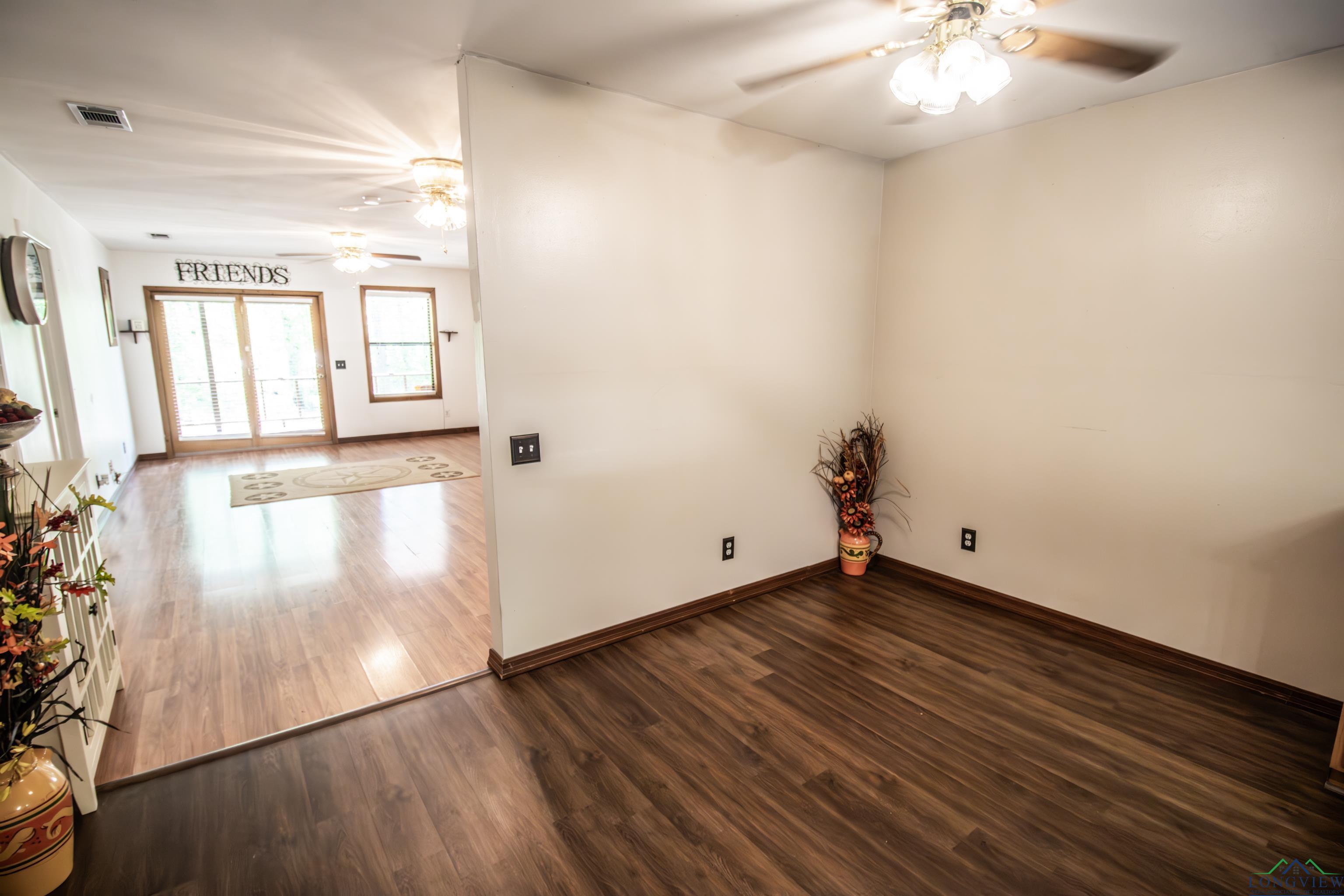 121 Dogwood Ave, Jefferson, Texas image 11