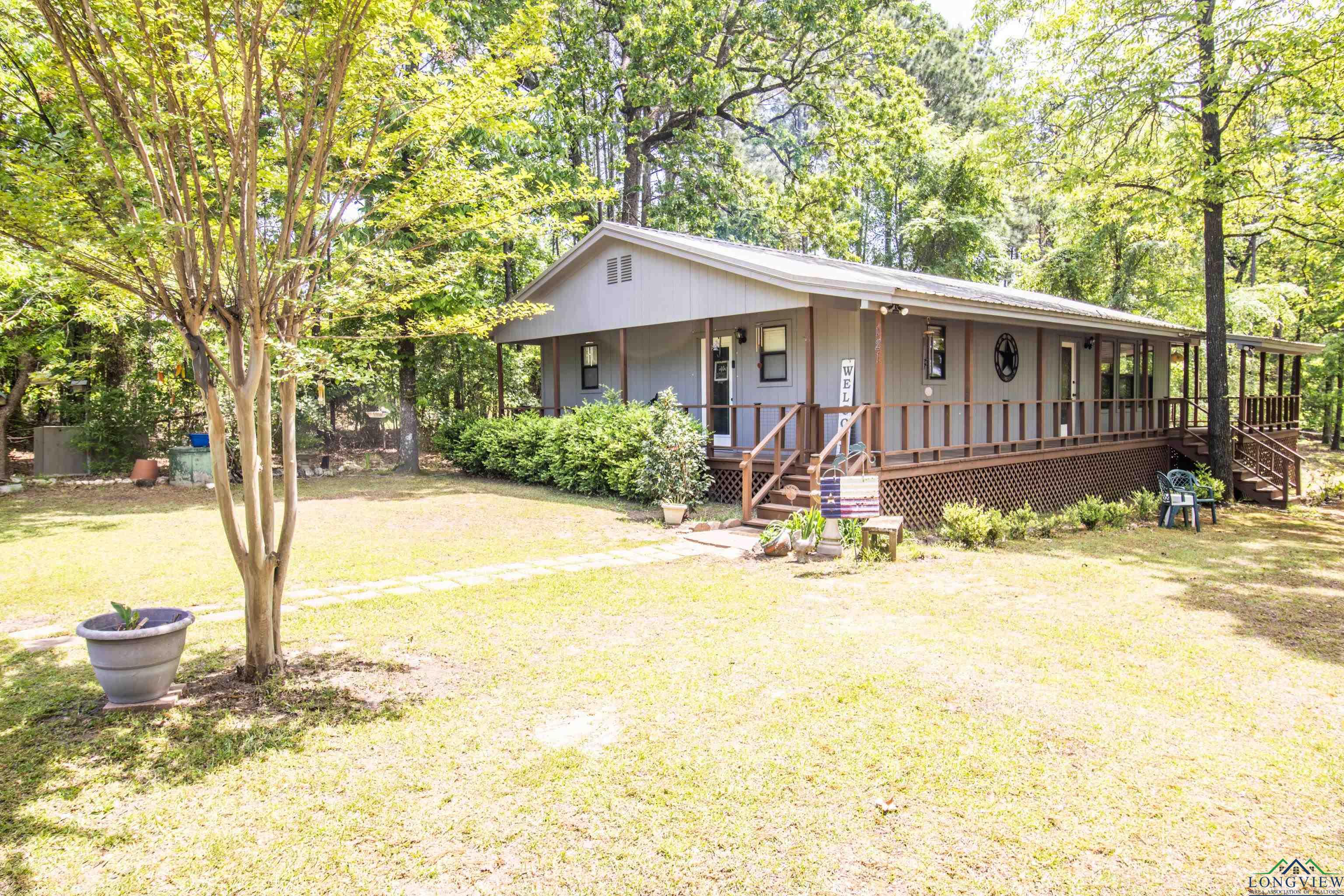 121 Dogwood Ave, Jefferson, Texas image 2