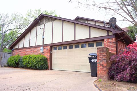 A home in Longview