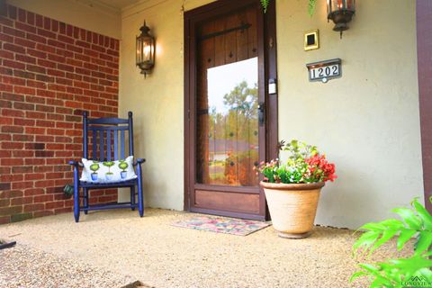 A home in Longview