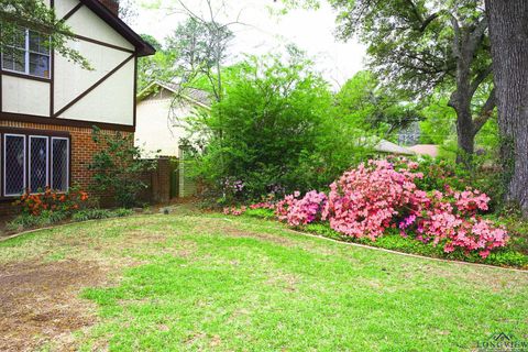 A home in Longview