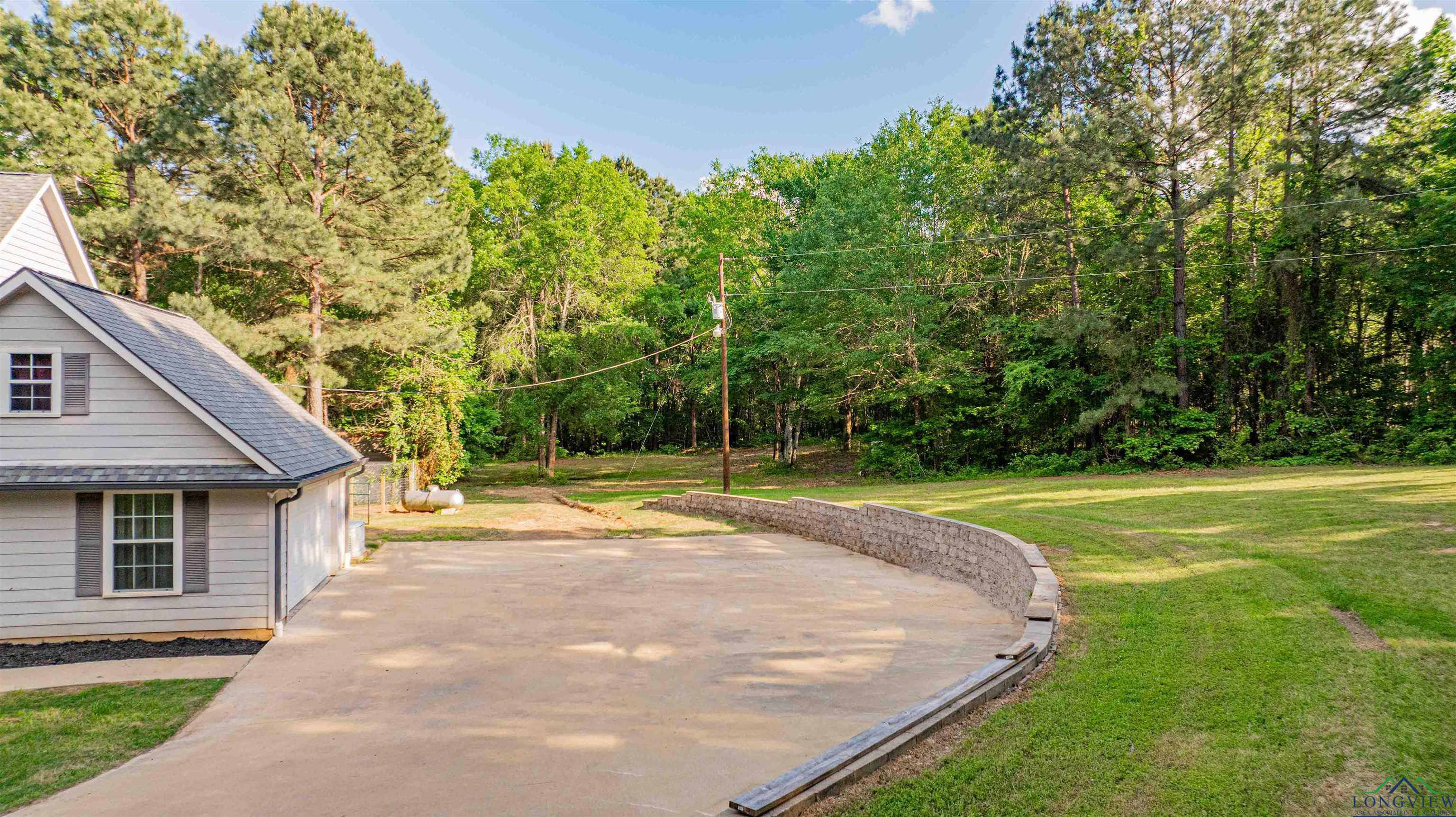 827 Collins Rd, Hallsville, Texas image 33