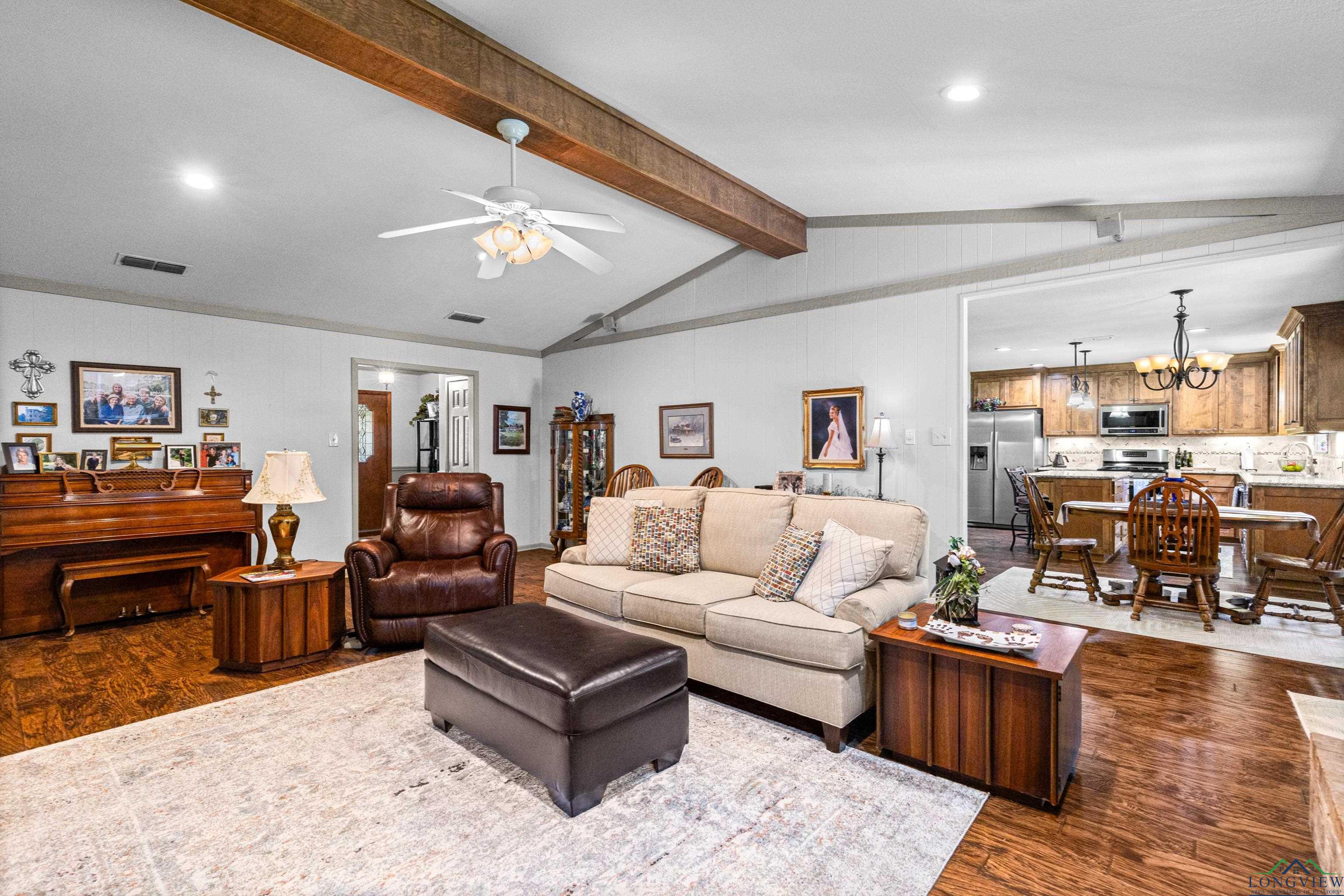 8 Honeysuckle Ln, Longview, Texas image 11