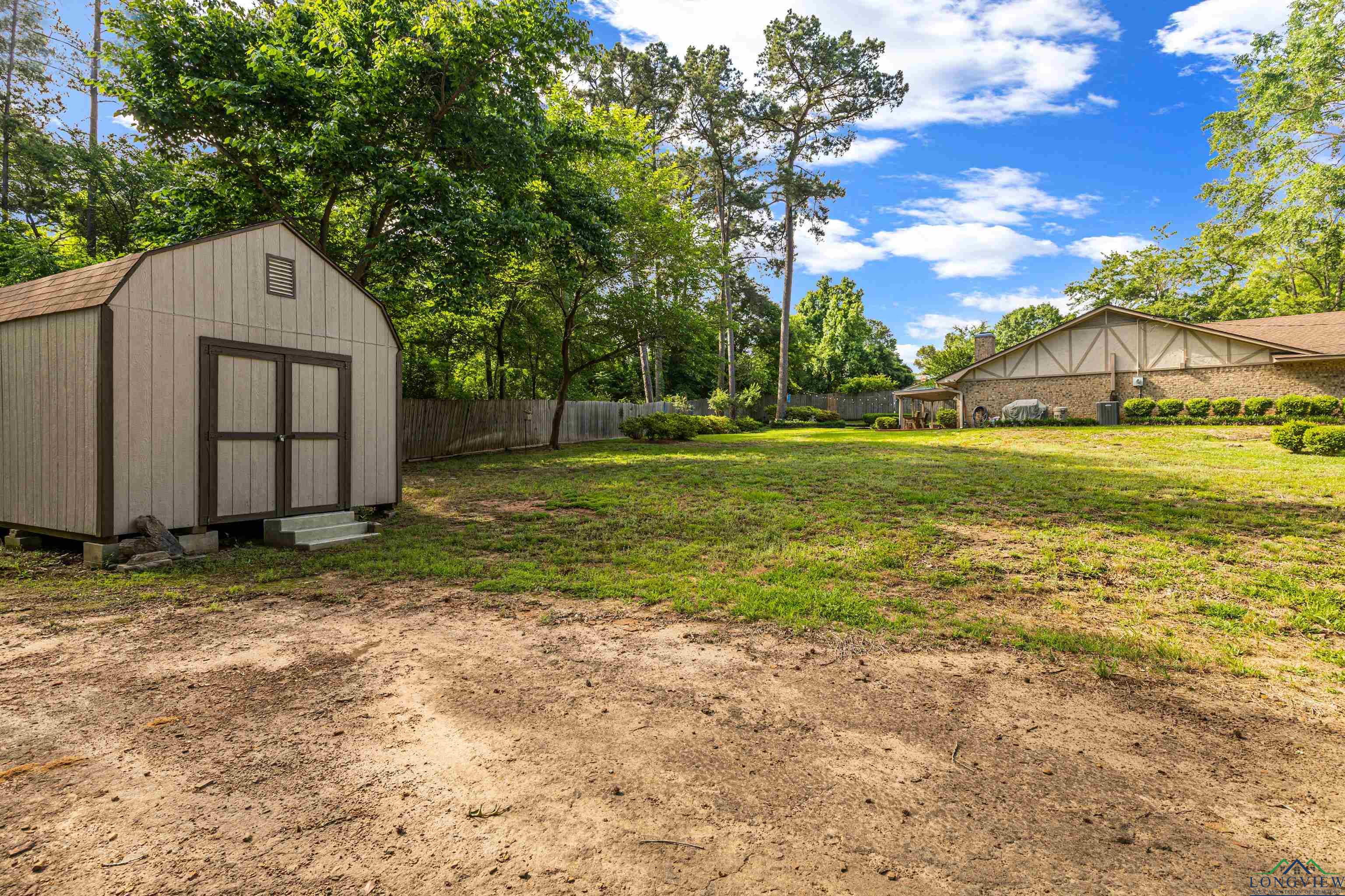 8 Honeysuckle Ln, Longview, Texas image 38