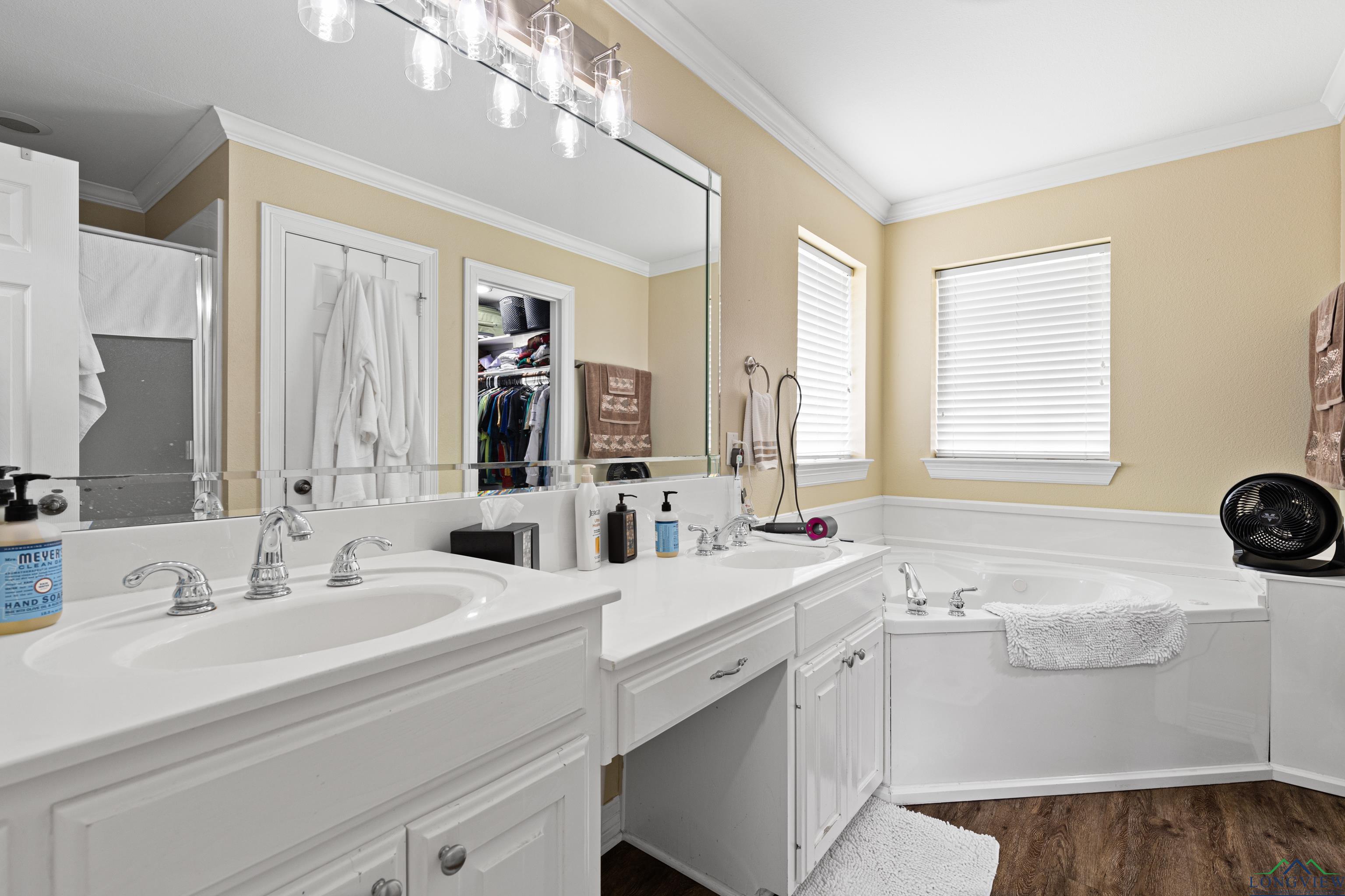 3709 Rouncival Drive, Longview, Texas image 31