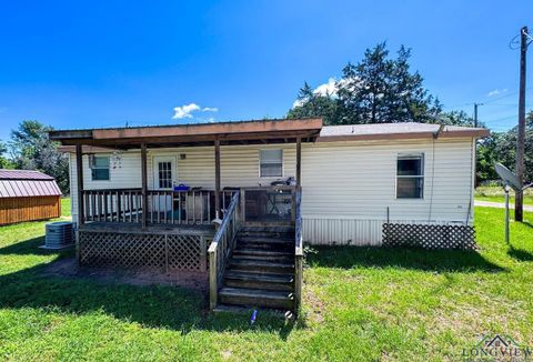 A home in McLeod