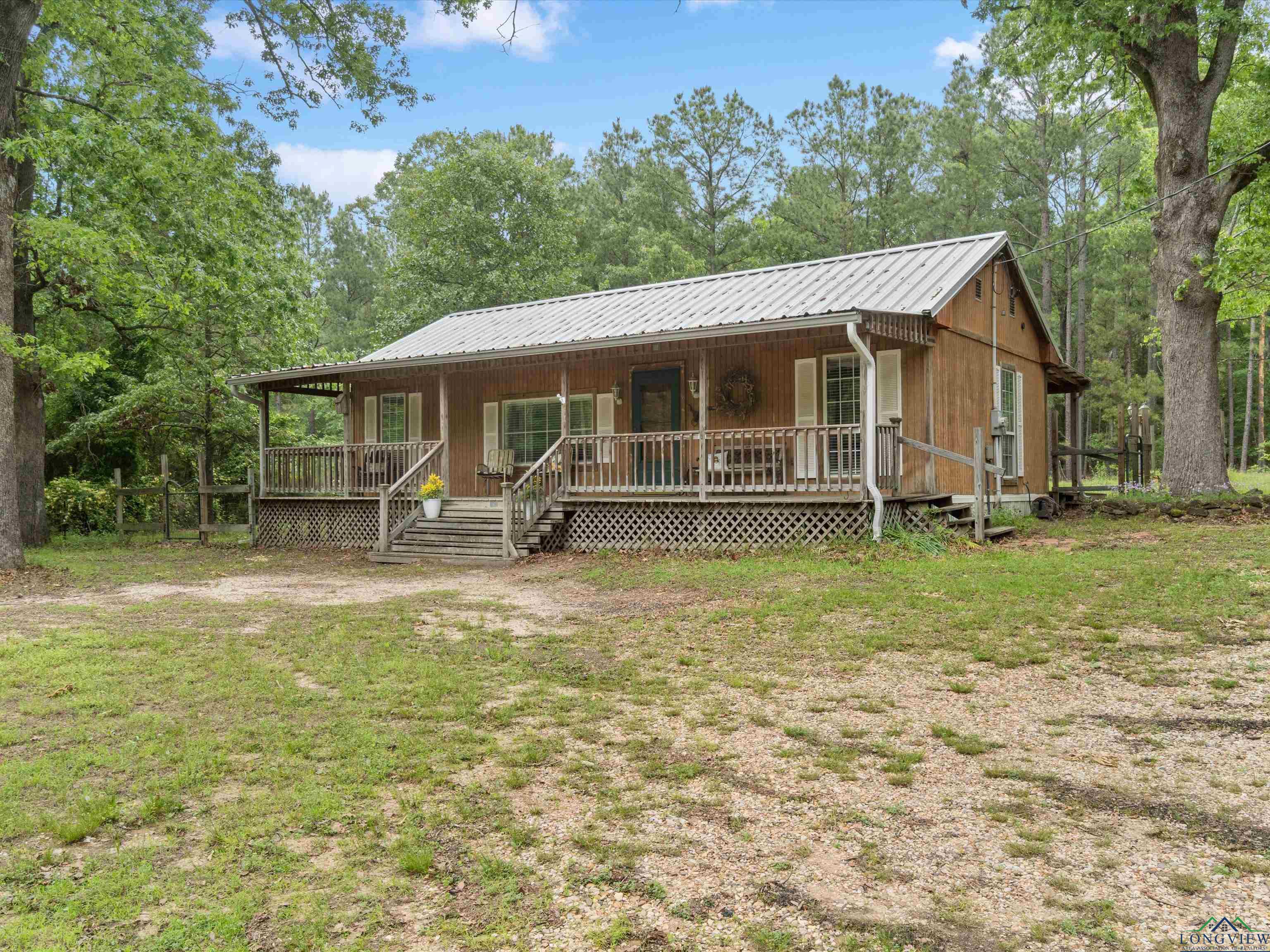 9044 Aster Rd, Gilmer, Texas image 24