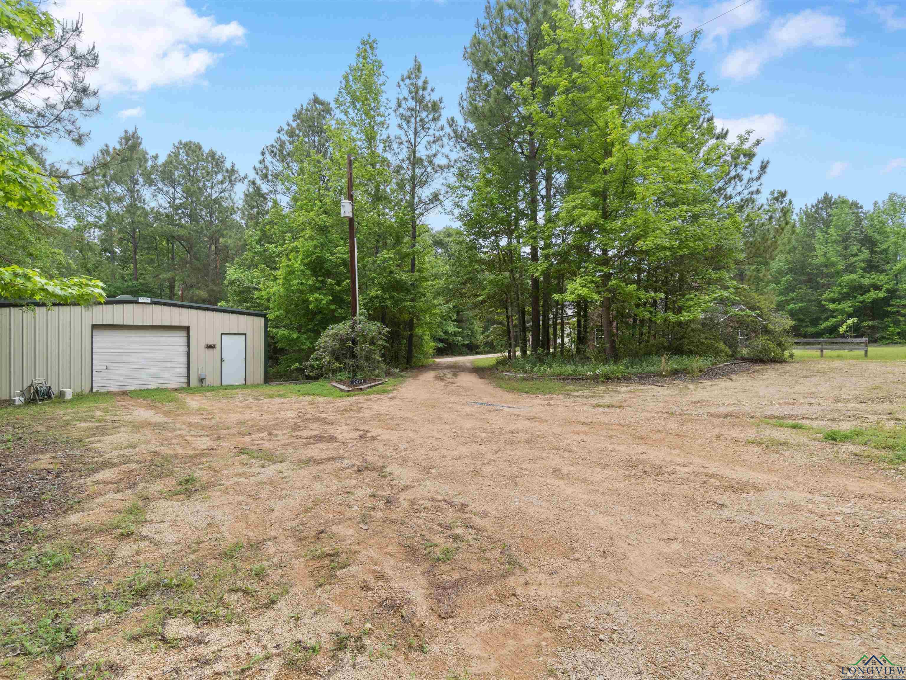 9044 Aster Rd, Gilmer, Texas image 22