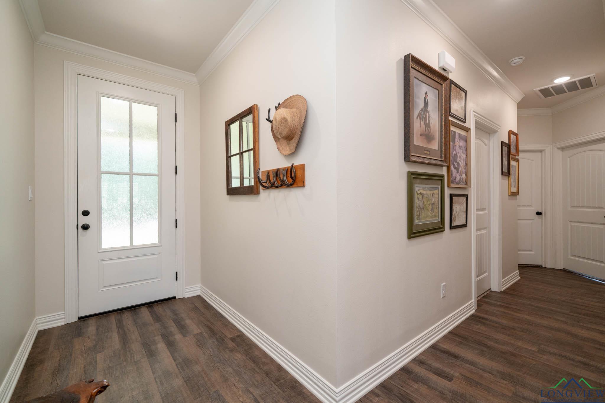 1767 Cr 186 E, Kilgore, Texas image 5