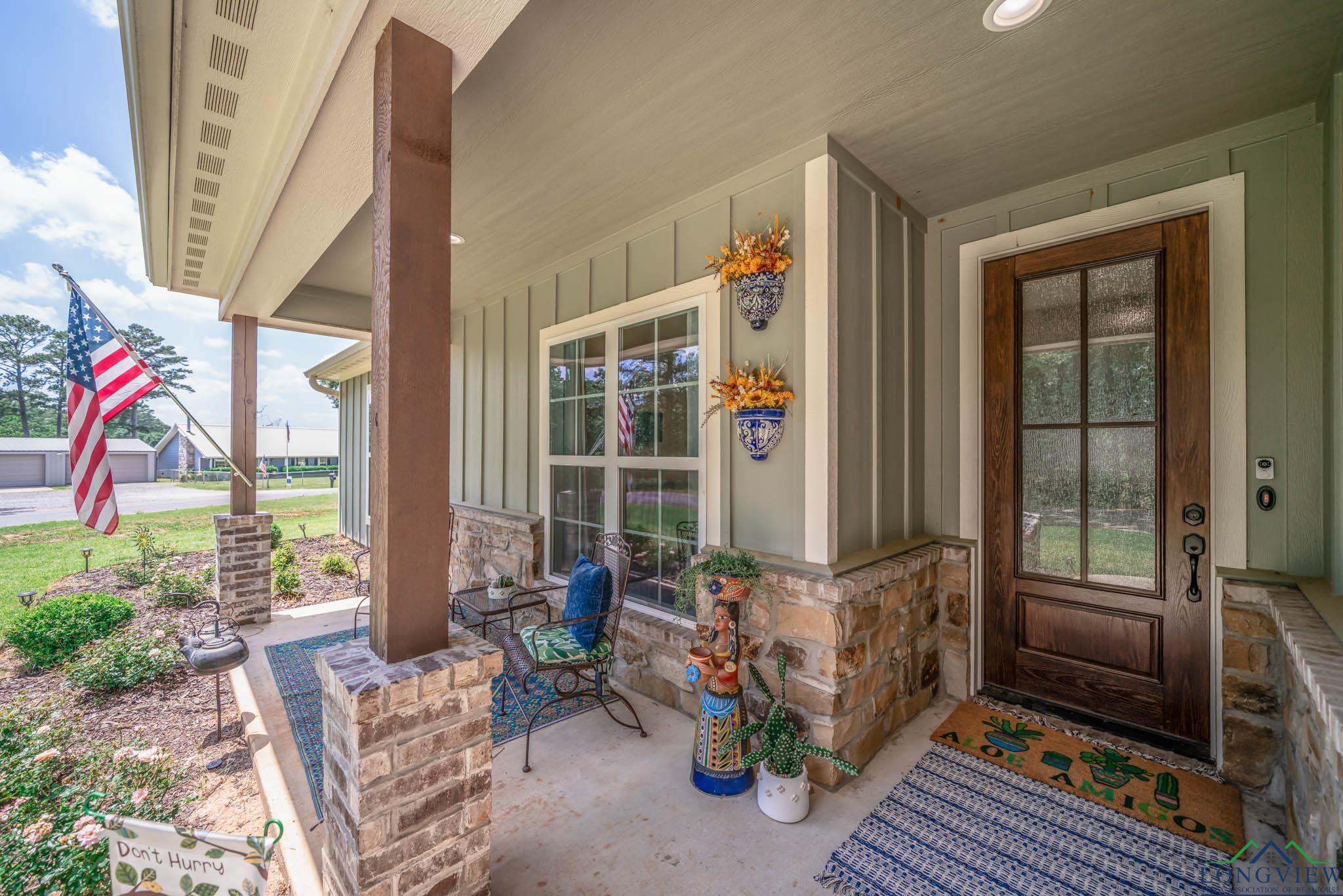 1767 Cr 186 E, Kilgore, Texas image 3