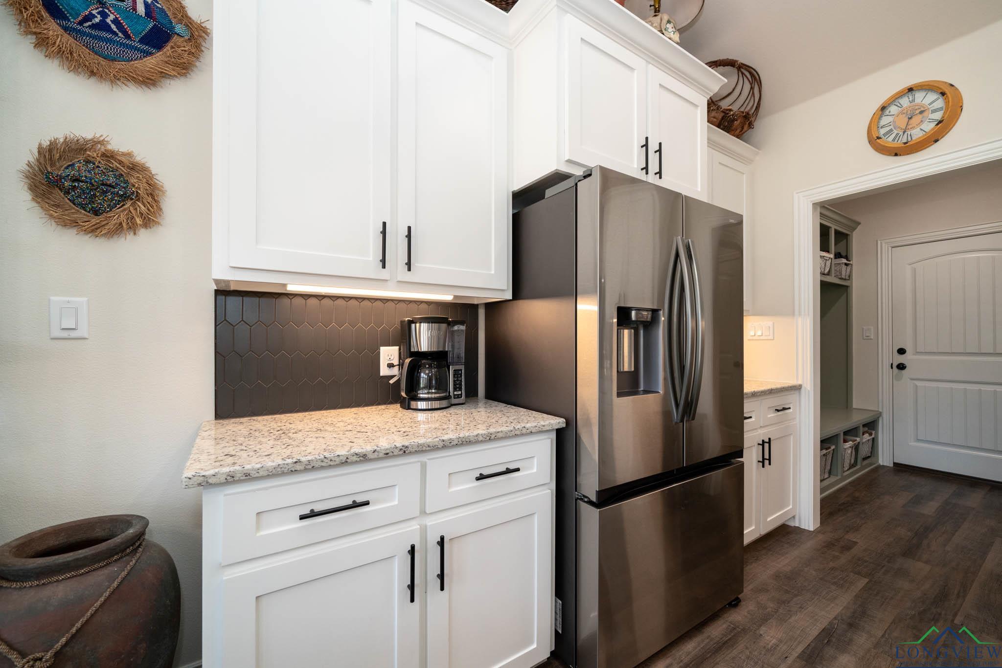 1767 Cr 186 E, Kilgore, Texas image 14