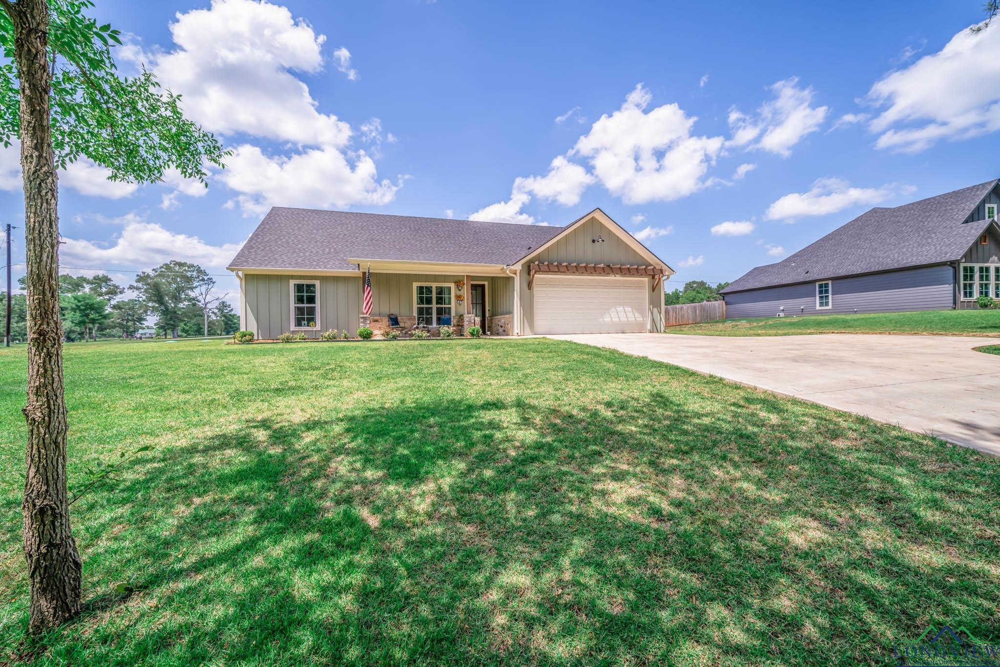 1767 Cr 186 E, Kilgore, Texas image 1