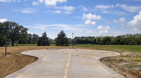 Vacant Land For Sale - 108 W Teal Drive<br/> Troup, TX 75789