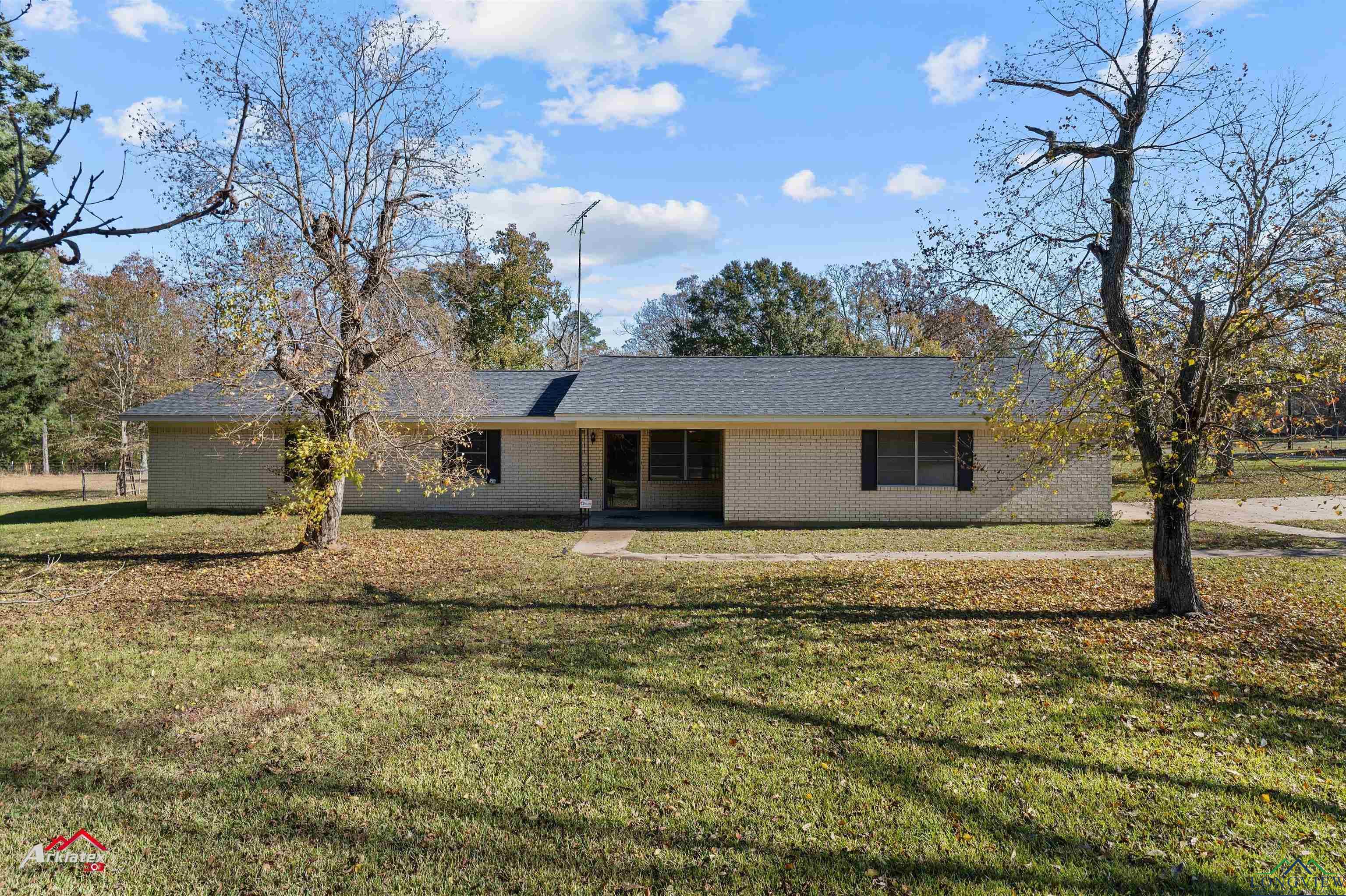 155 Angela Lane, Henderson, Texas image 2