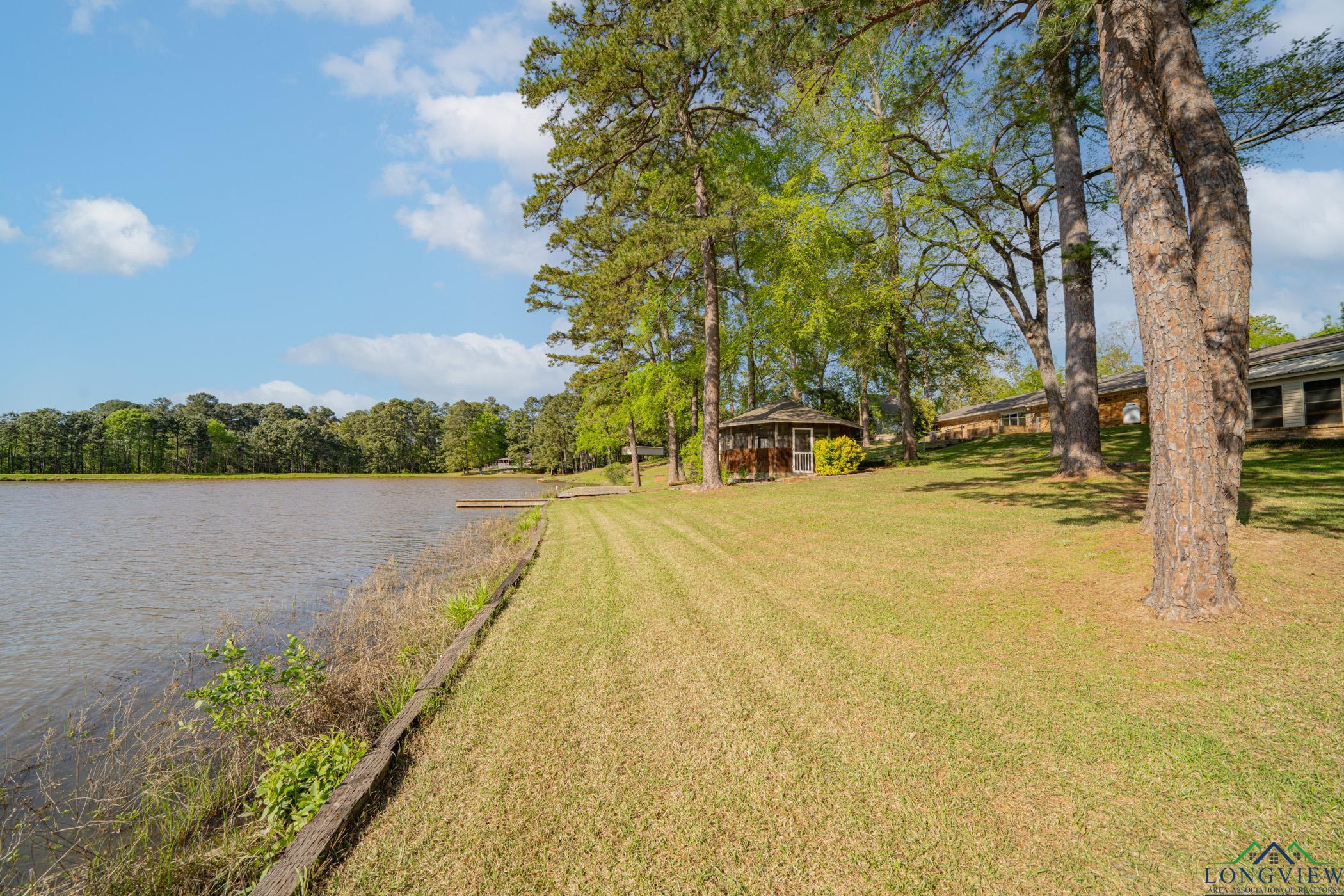 316 County Road 2750, Hughes Springs, Texas image 37